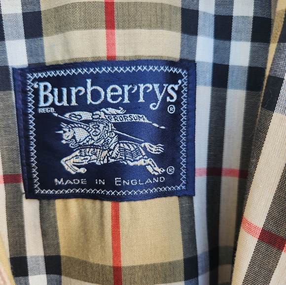 Burberry Authentic jacket - Picture 9 of 11